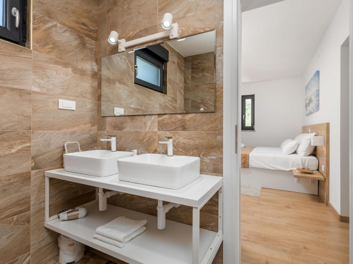 Villa Pinnidae By Interhome Lopar Bagian luar foto